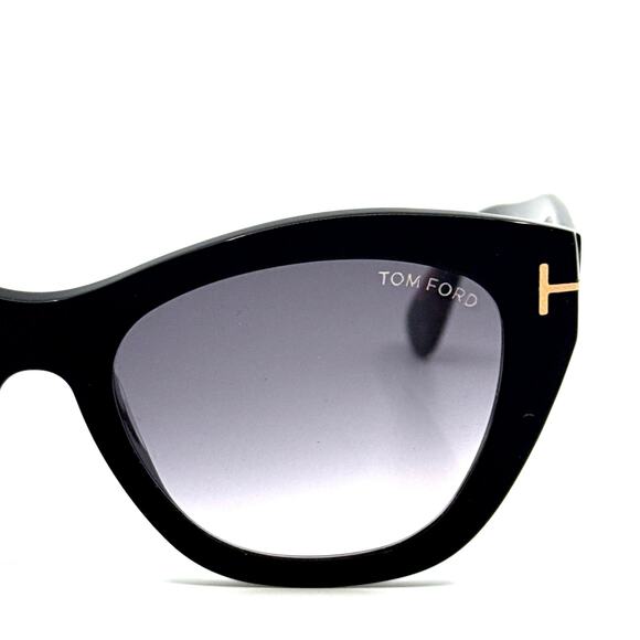 New, TOM FORD Cara Sunglasses TF940 05B Authentic - Picture 5 of 12